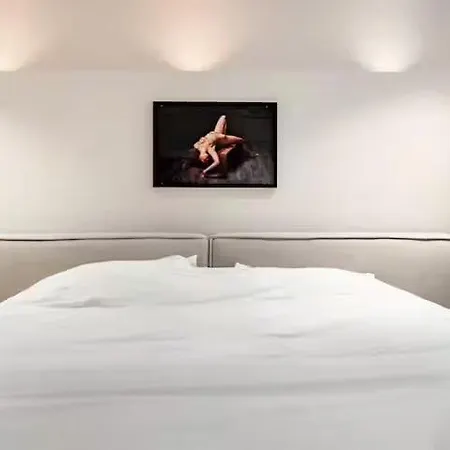 アパート Ultra Lux 3bed-2bath With Sauna Next To Vondelpark アムステルダム